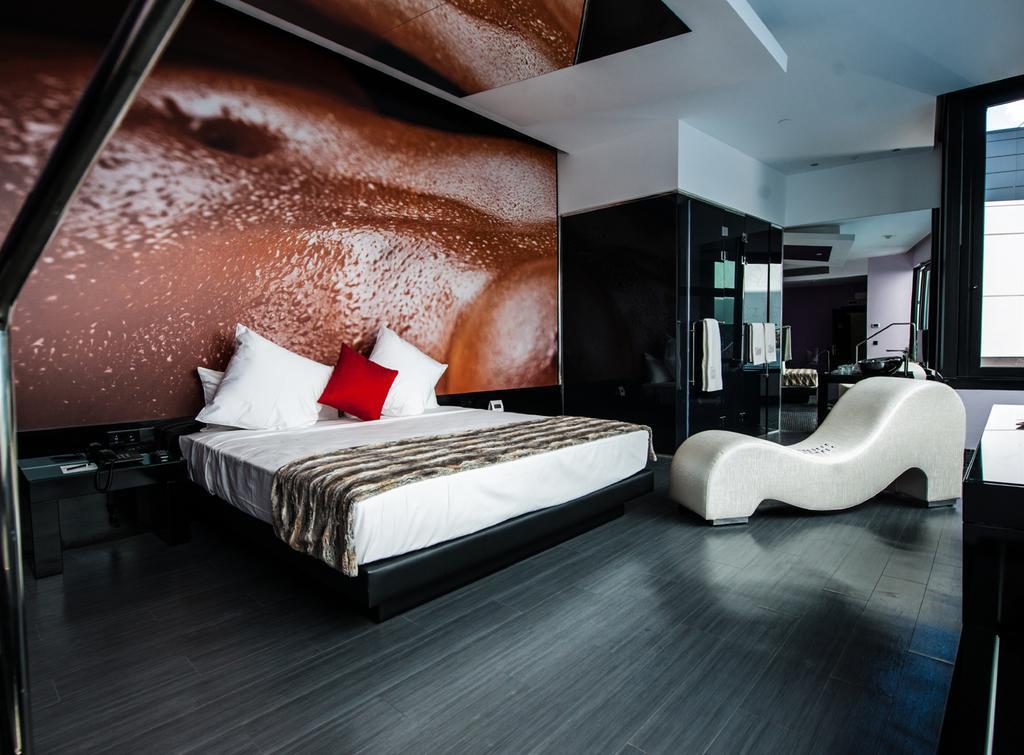 Hotel Loob Madrid (Adults Only) 토레용드아르도즈 외부 사진