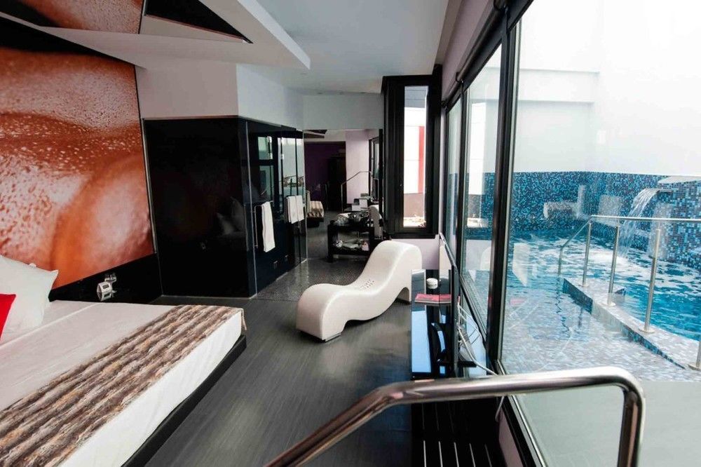 Hotel Loob Madrid (Adults Only) 토레용드아르도즈 외부 사진