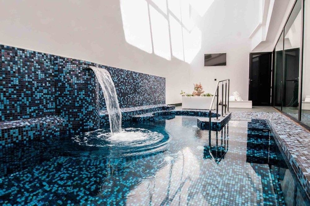 Hotel Loob Madrid (Adults Only) 토레용드아르도즈 외부 사진
