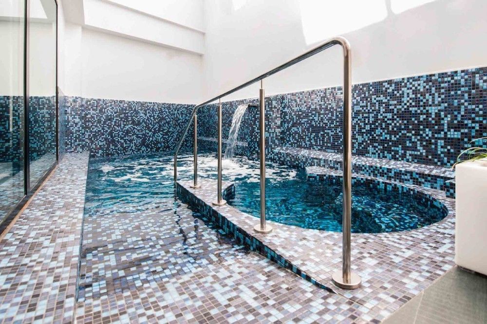 Hotel Loob Madrid (Adults Only) 토레용드아르도즈 외부 사진